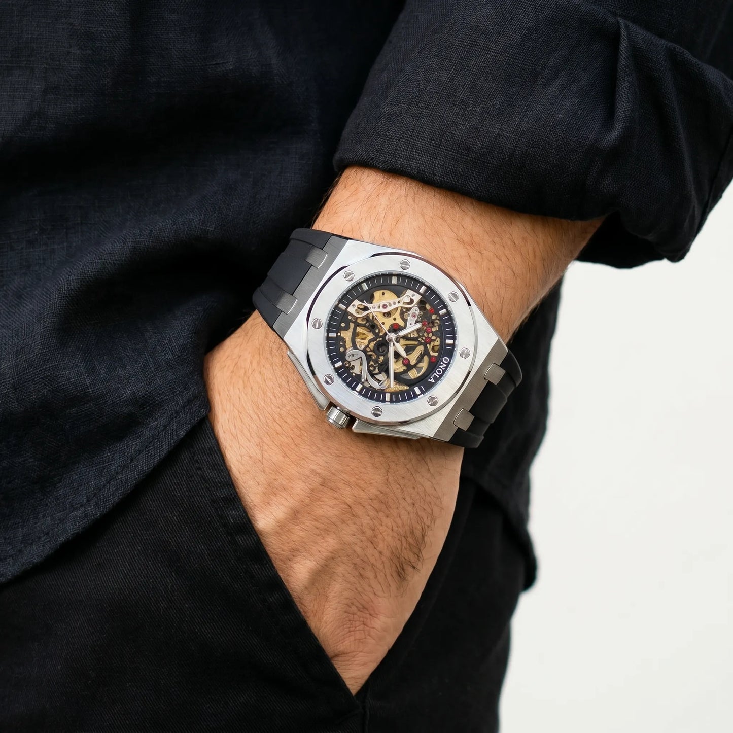 Norentime® Obsidian Crest